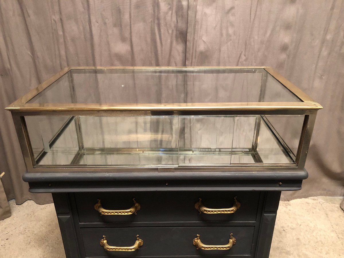 Old Shop Counter Display Cabinet. -photo-3