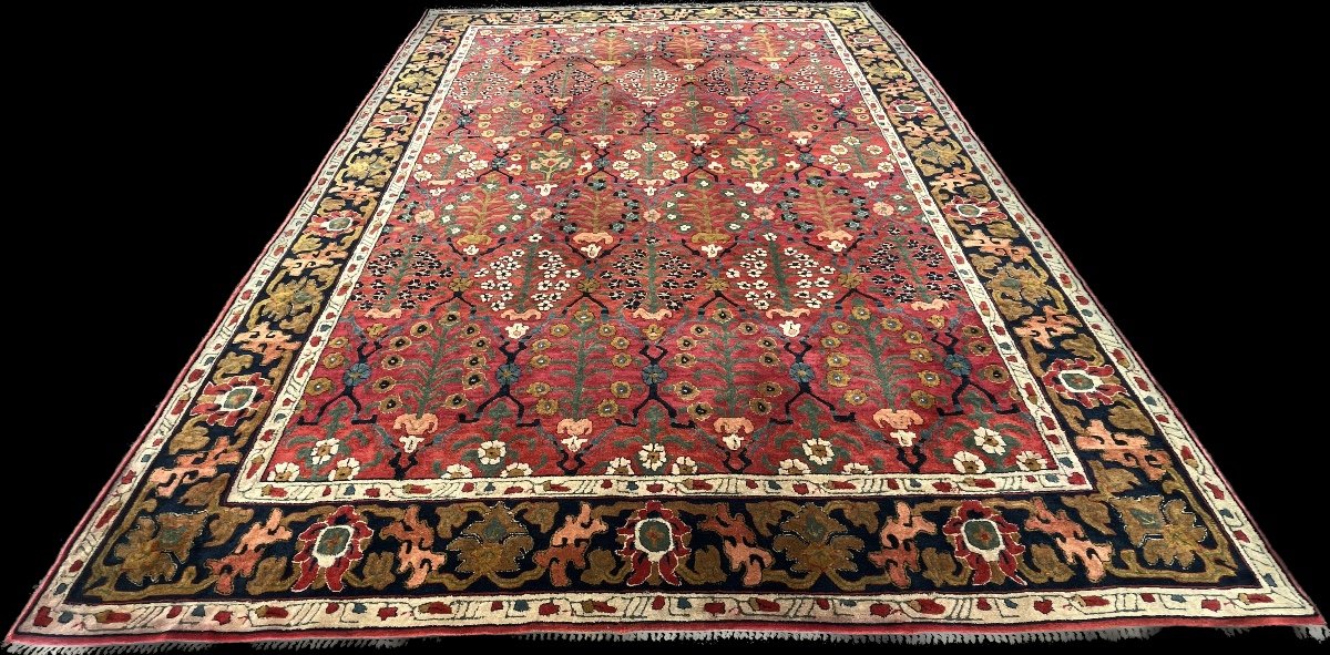 European Design Carpet From The Safavid Empire-photo-2