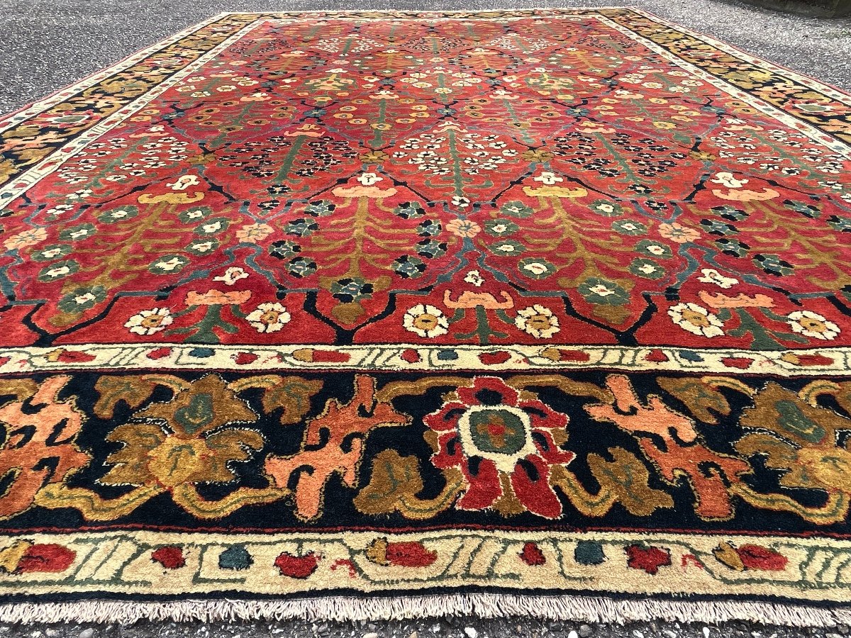 European Design Carpet From The Safavid Empire-photo-1