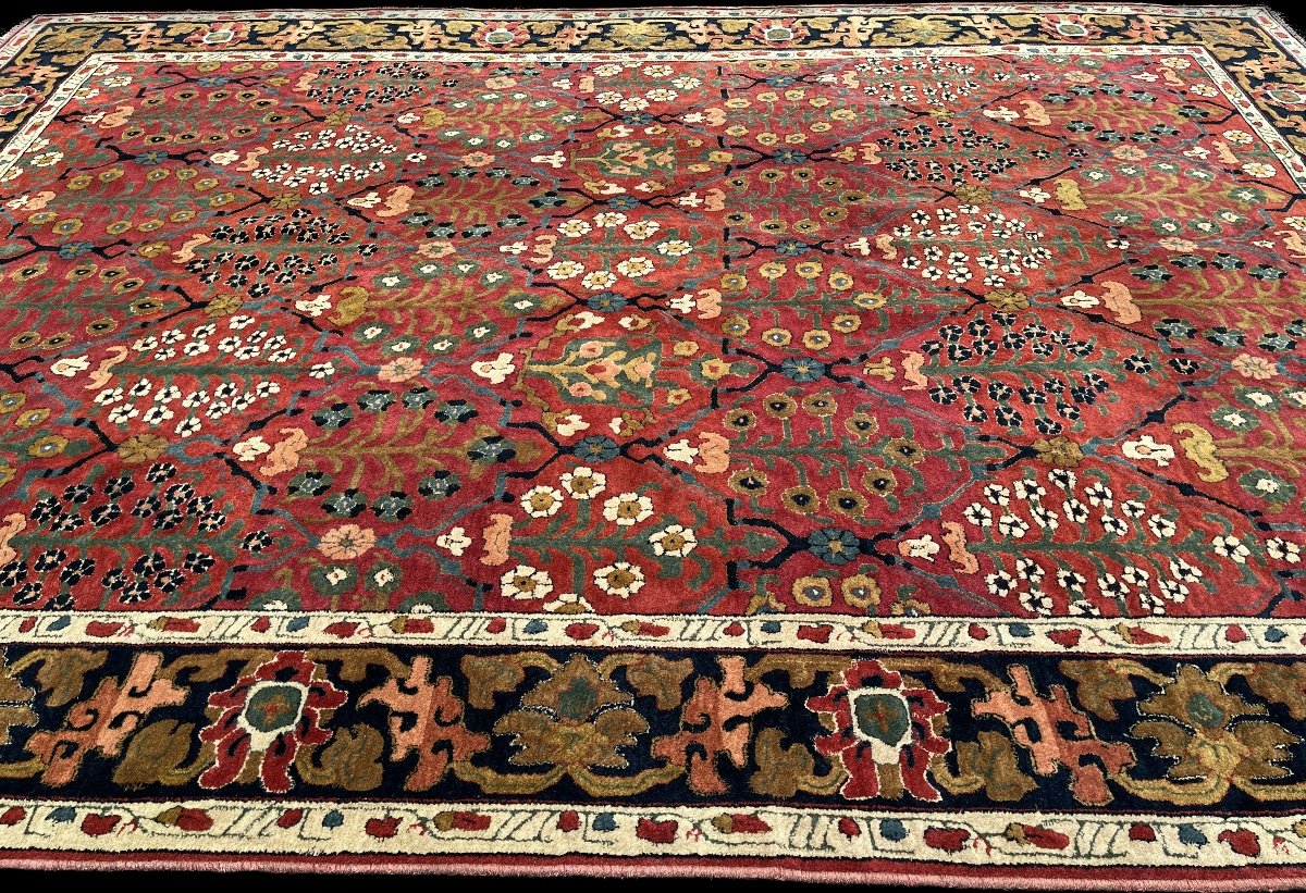 European Design Carpet From The Safavid Empire-photo-3