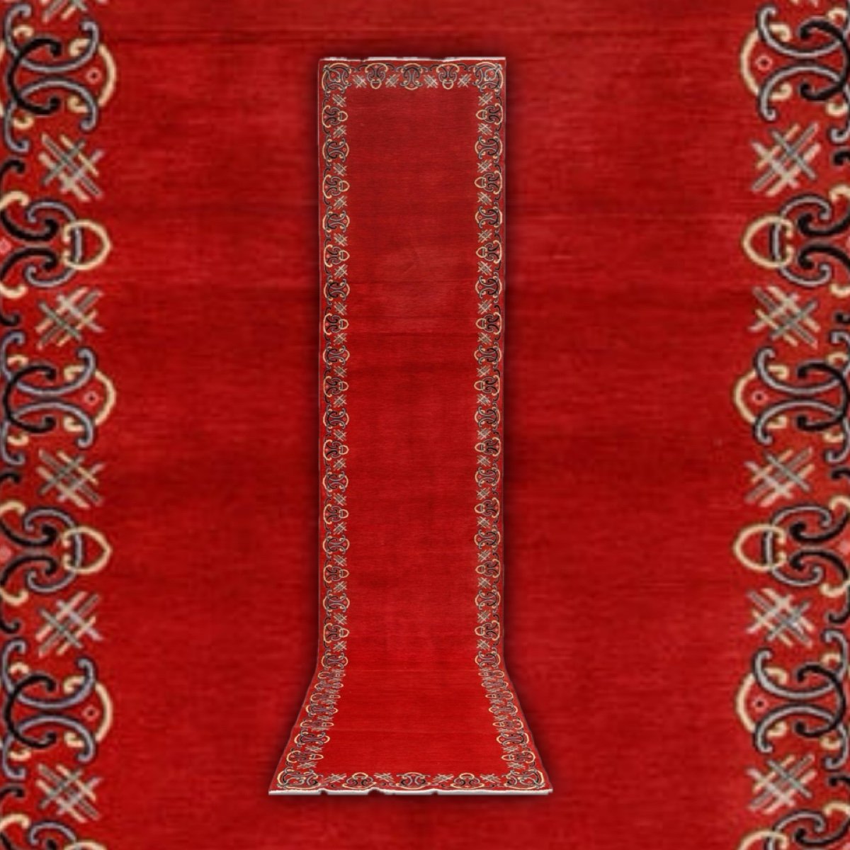 Tapis Rouge* Important Tapis de Galerie Persan Keshan.  472x94 cm