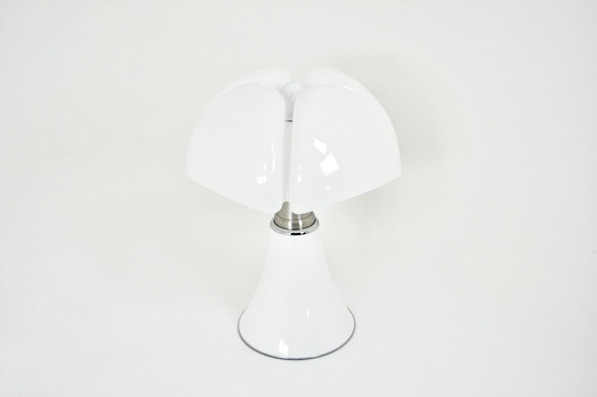 Lampe De Table Pipistrello Blanche De Gae Aulenti Pour Martinelli Luce