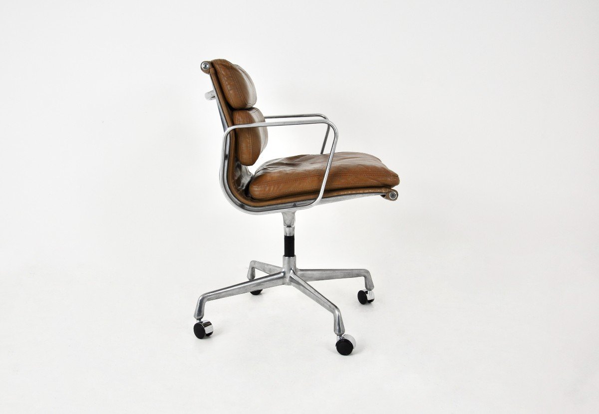 Leather Office Chair By Charles And Ray Eames For Herman Miller, 1970s-photo-3