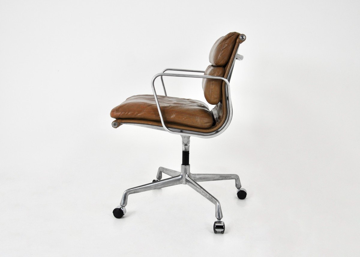 Leather Office Chair By Charles And Ray Eames For Herman Miller, 1970s-photo-2