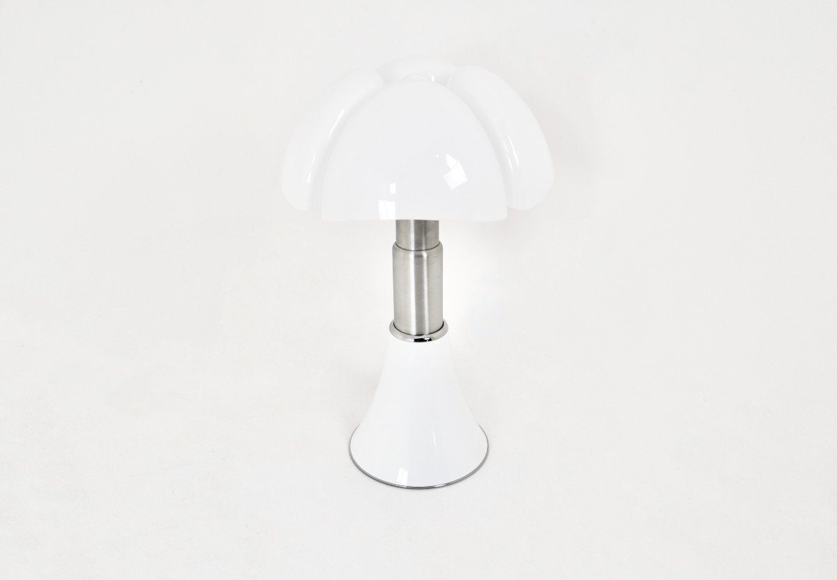 White Pipistrello Lamp By Gae Aulenti For Martinelli Luce-photo-3