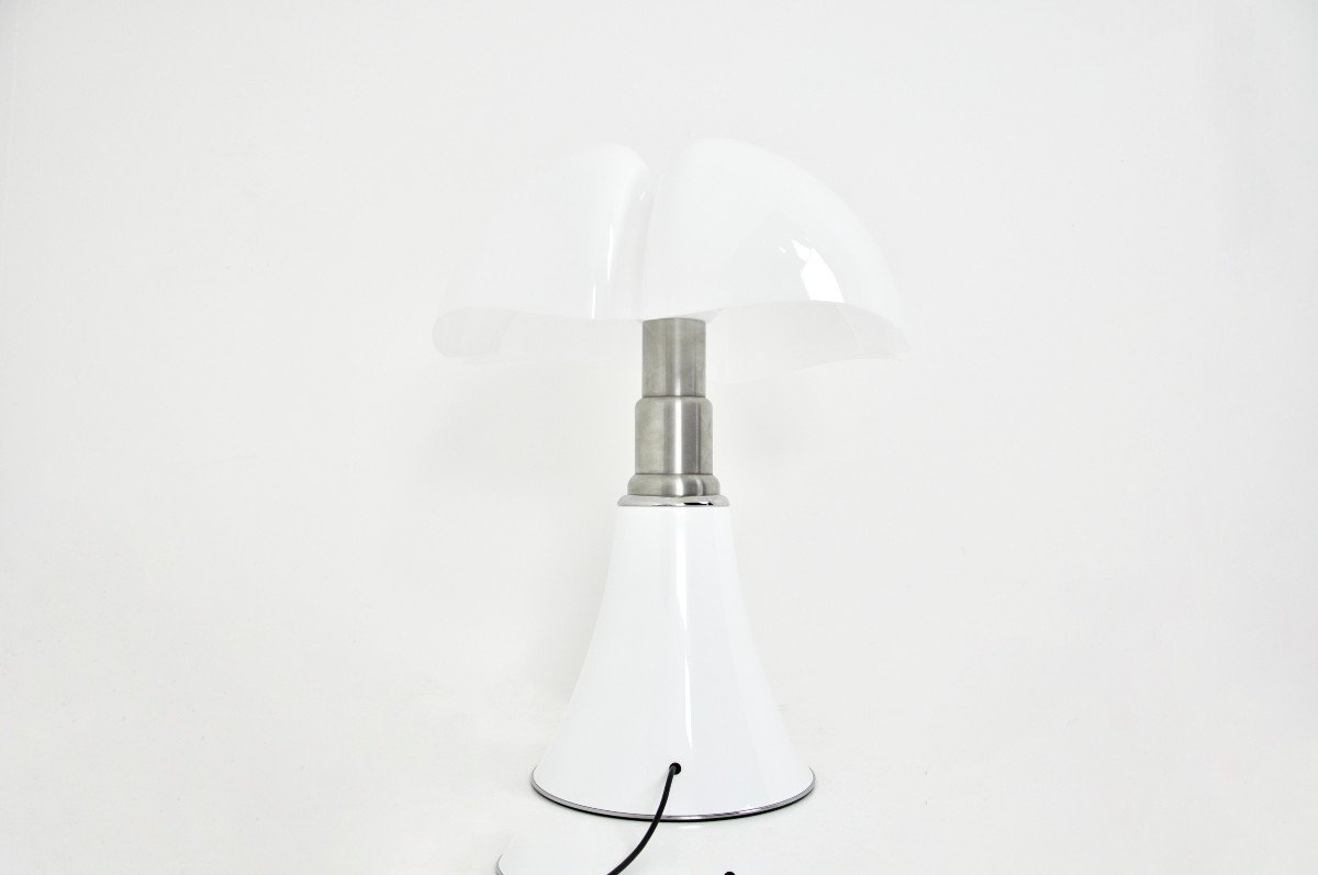 White Pipistrello Lamp By Gae Aulenti For Martinelli Luce-photo-6