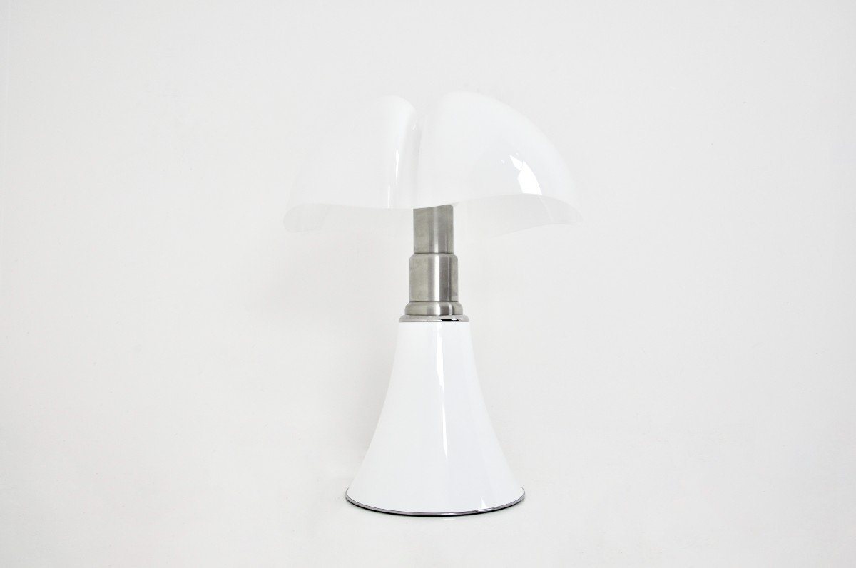 White Pipistrello Lamp By Gae Aulenti For Martinelli Luce