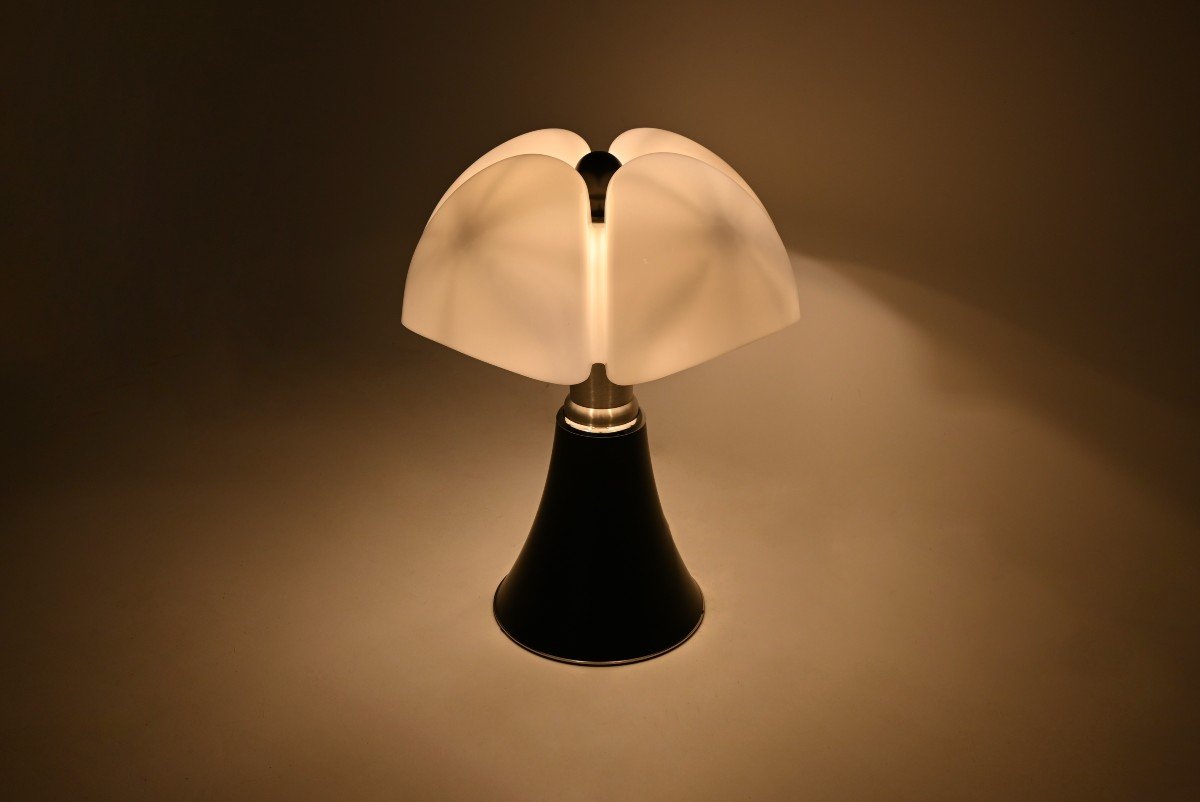 Black Pipistrello Lamp By Gae Aulenti For Martinelli Luce-photo-2