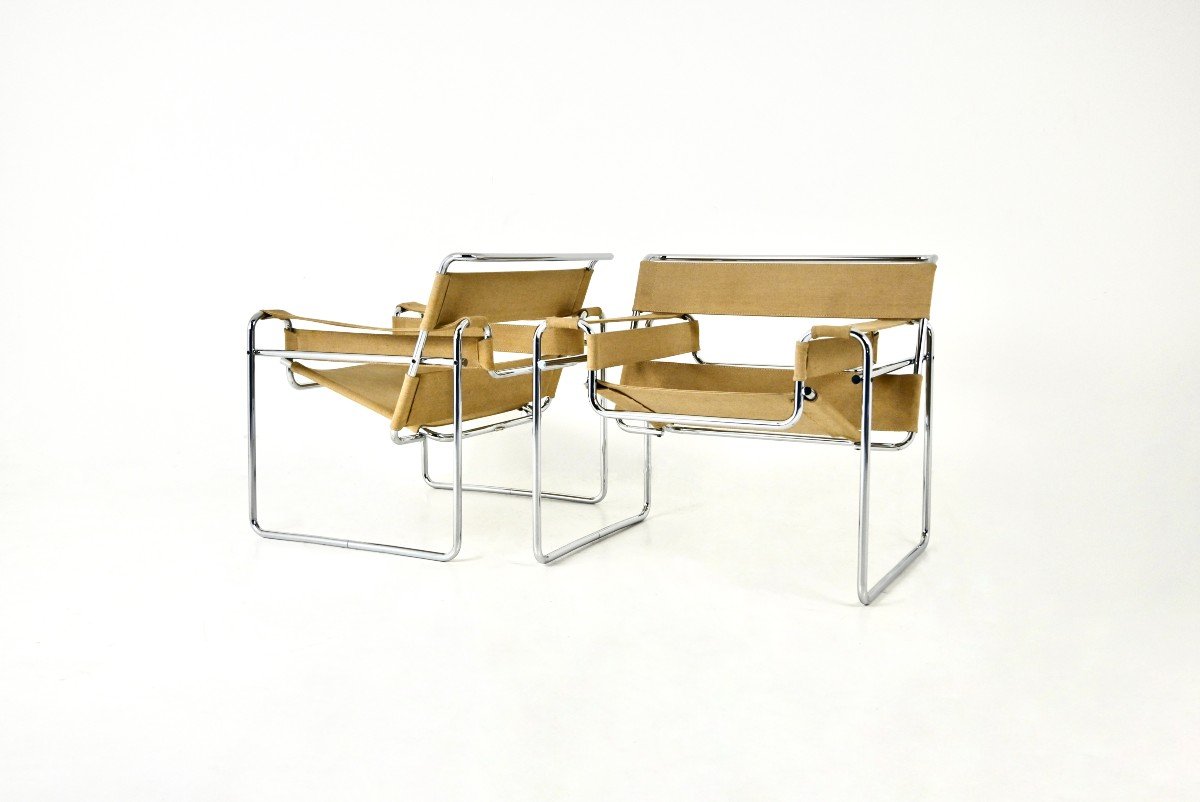 Paire De Fauteuils « Wassily » De Marcel Breuer Pour Gavina, 1970s