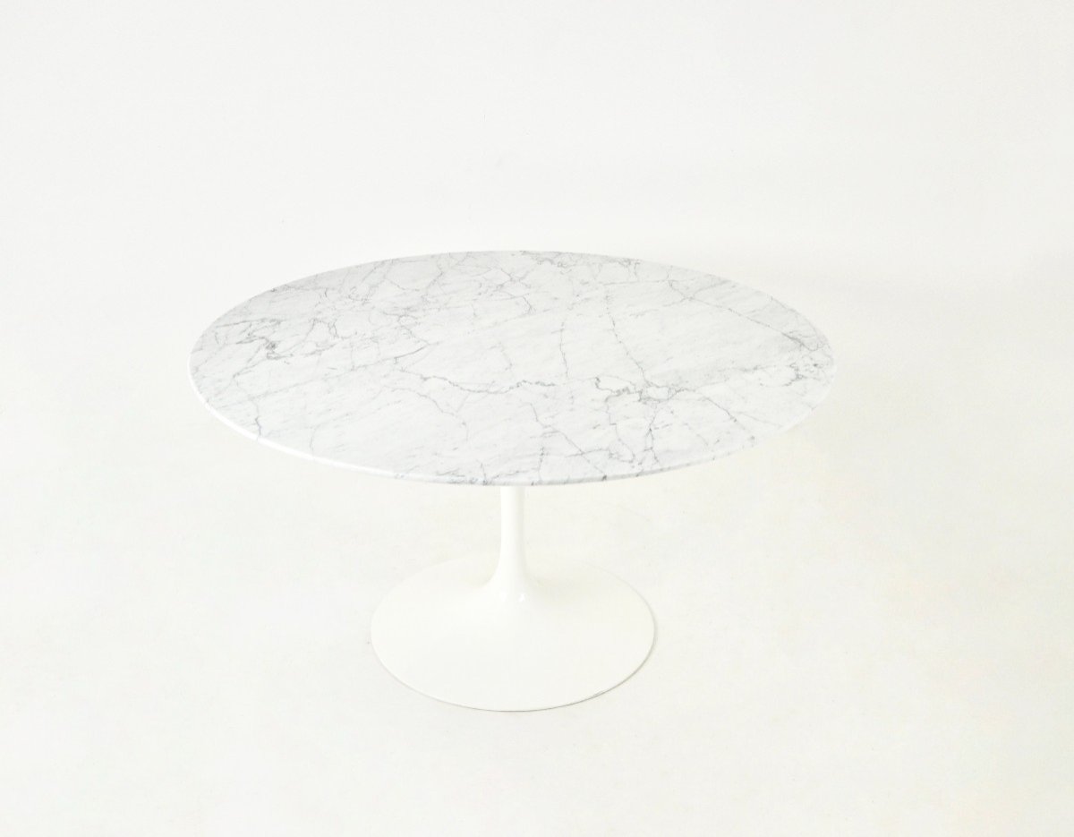 Tulip Dining Table By Eero Saarinen For Knoll, 1990s