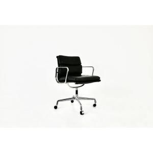  Fauteuil En Cuir Noir  Par Charles Et Ray Eames Pour Herman Miller, Années 1970