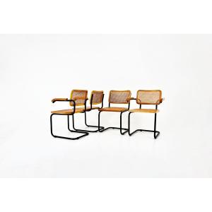 Ensemble De 4 Chaises De Salle à Manger Style B32 Par Marcel Breuer 