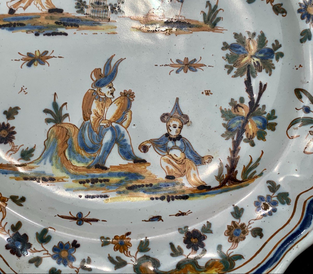 Small Lyon 18th Ceramic Plate Grotesque And Chinese Characters, Bernardion Gomes Collection-photo-4