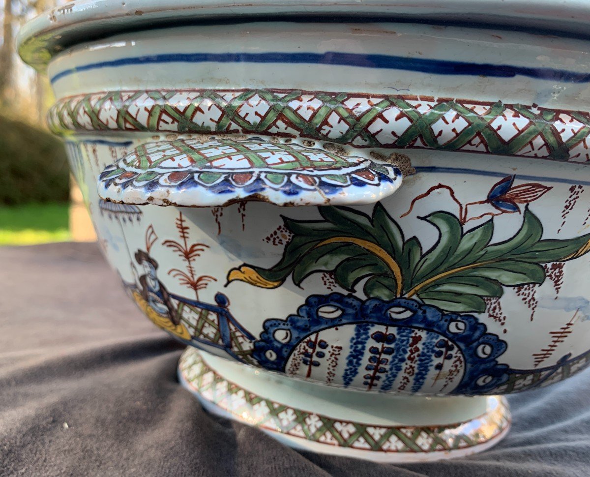 Circa 1730/1750, Stunning And Large Rouen Ceramic Tureen With Its Lid, Chinese Decoration-photo-5