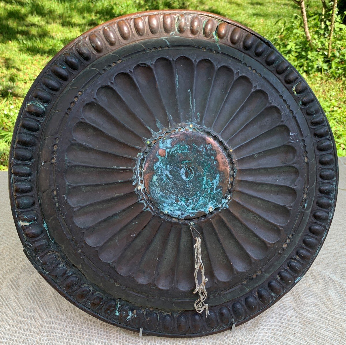 Important Embossed Copper Pageantry Dish With Gadroons And Coat Of Arms, Venice 16th Cty-photo-8