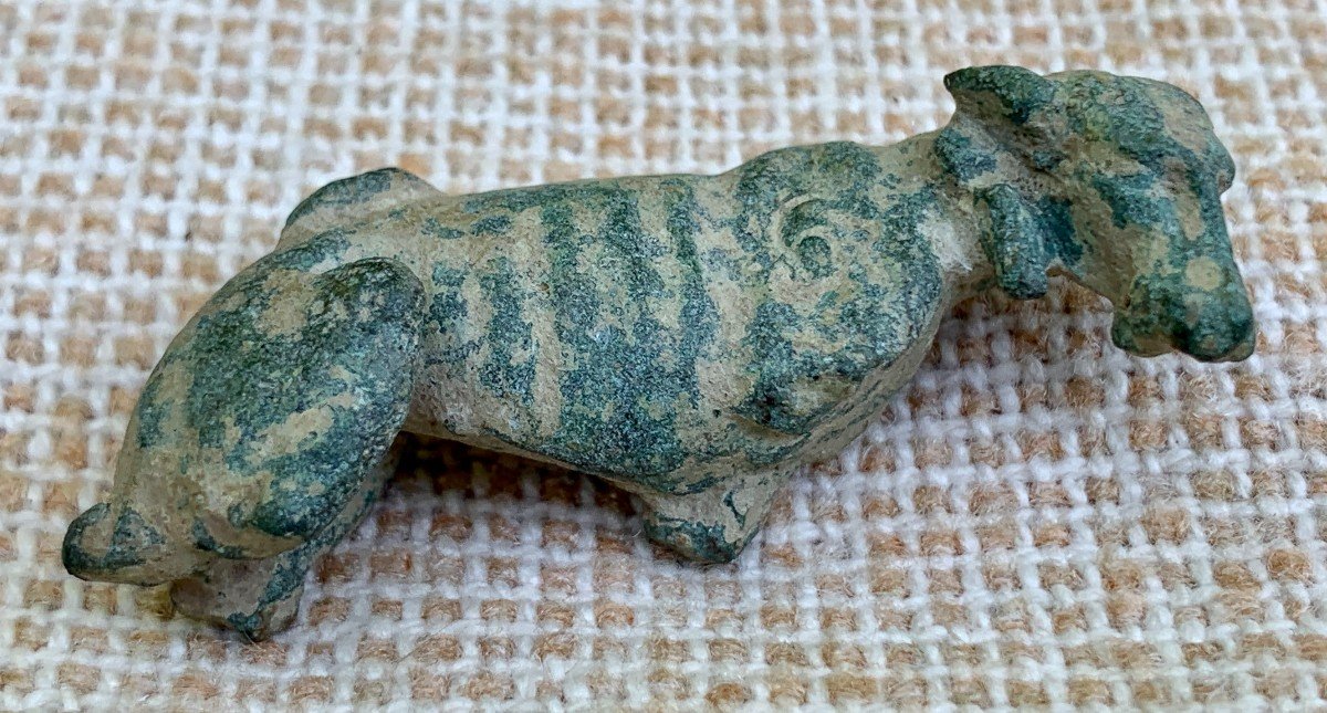 3rd - 4th Century Ad Archeo, Excavation Object, Rare Bronze With Green Patina Depicting 1 Wolf-photo-6