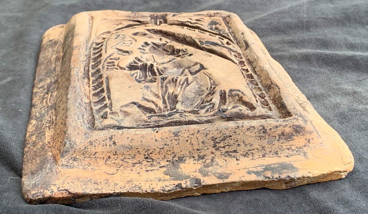 XVth Cty Terracotta Tile Mold With Virgin And Gothic Phylactery Bearing Inscription Ave Maria-photo-4