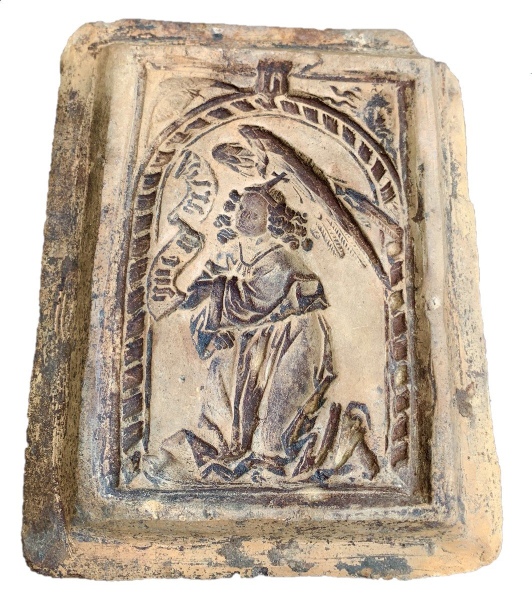 XVth Cty Terracotta Tile Mold With Virgin And Gothic Phylactery Bearing Inscription Ave Maria-photo-3