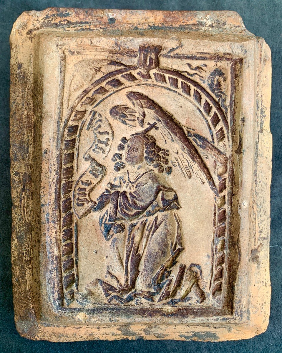 XVth Cty Terracotta Tile Mold With Virgin And Gothic Phylactery Bearing Inscription Ave Maria-photo-5