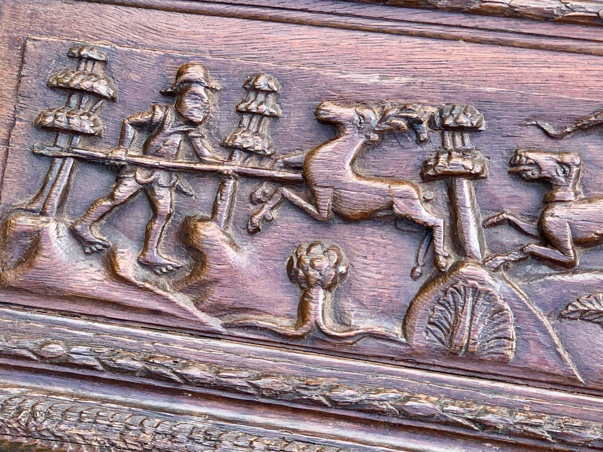 Haute Epoque, Early 17th Cty Oak Carved Panel From Norman Chest Front, Court Hunting Scene-photo-3