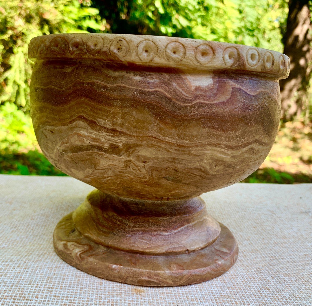 Archeoologia 1st Millennium Bc, Superb Veined Alabaster Pedestal Cup-photo-1
