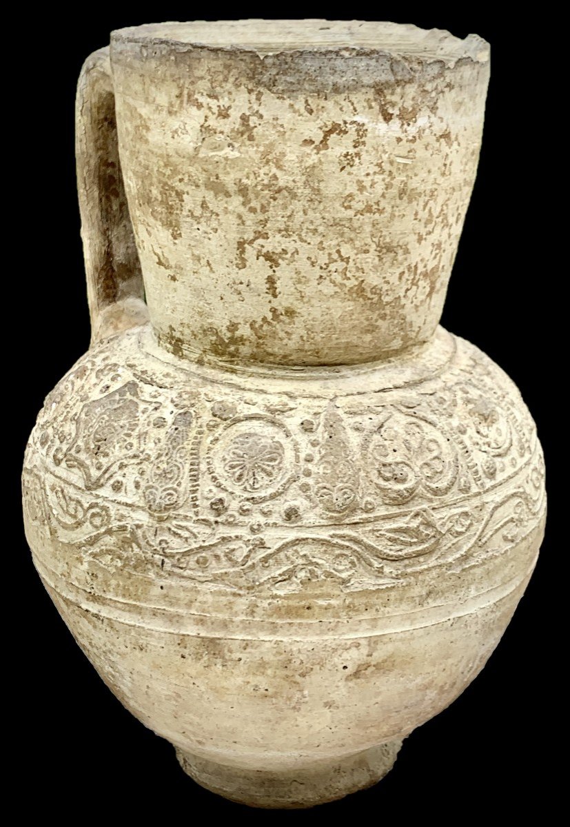 12th Persian / Syria Rare & Intact Terracotta Pitcher, Geometric Molded Decoration & Faces-photo-3