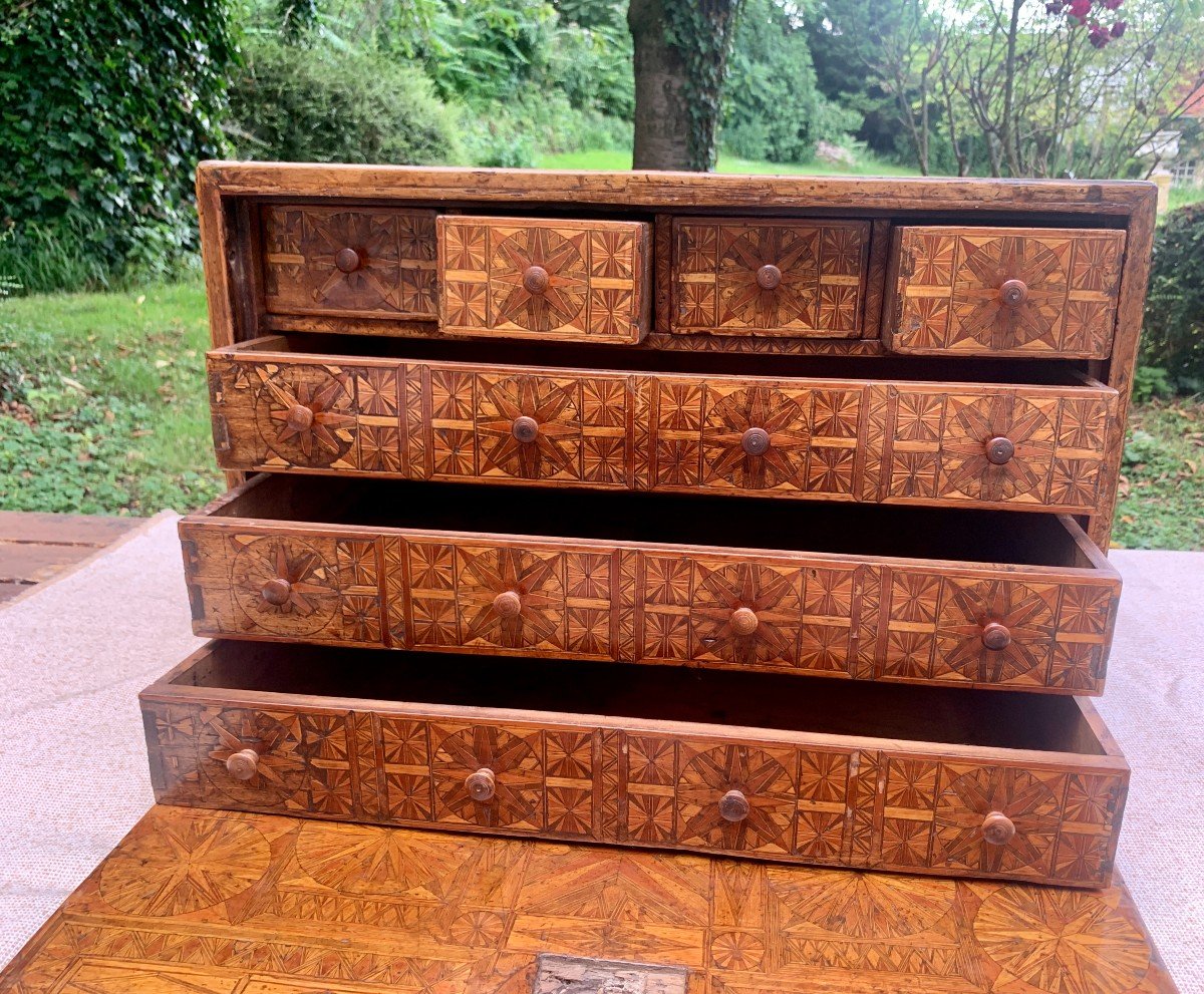 Superb Early 17th Century Spanish Wooden Marquetry Cabinet-photo-1