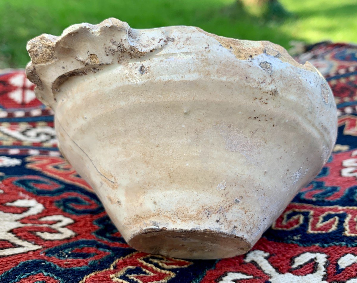 Spain 15th Century Small Bowl With Handles Plain Ivory Ceramic-photo-8