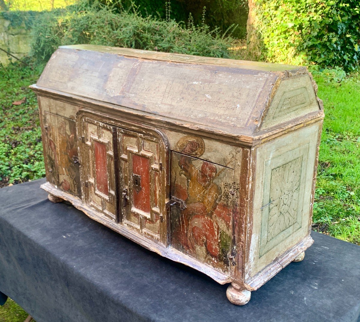 Curious Renaissance Period Small Wooden Pted Chest, Italy Or Spain? 16th Cty-photo-2