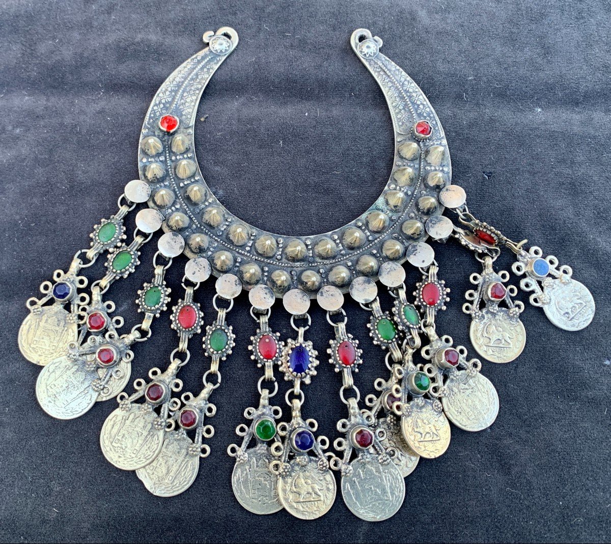 Superbe collier métal argenté & cabochons verre/pierres polies Kuchi, Pakistan ou Afghanistan-photo-2