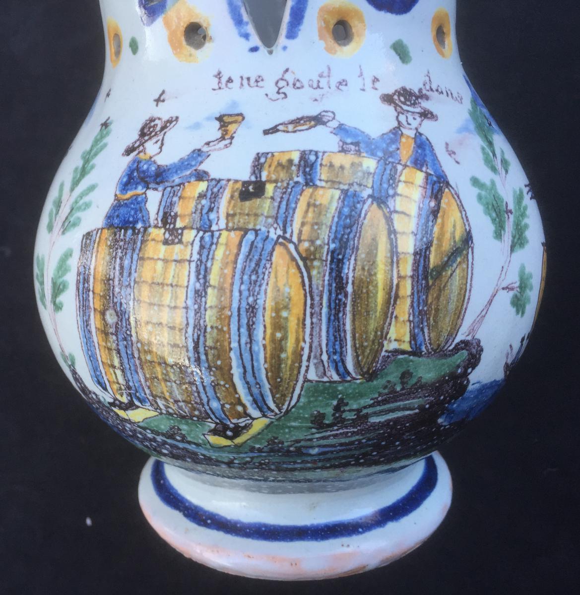 Curious Surpise Pitcher,  Nevers Ceramic, Late XVIIIth Cty, With Wine Drinkers, Barels And Loire 's Boats-photo-2