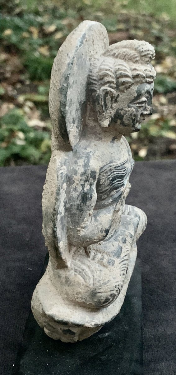 Stone Carved Gandharan Statue, Bouddha Prying On Lotus Flower Stand Circa 1st To 4th Cty-photo-2