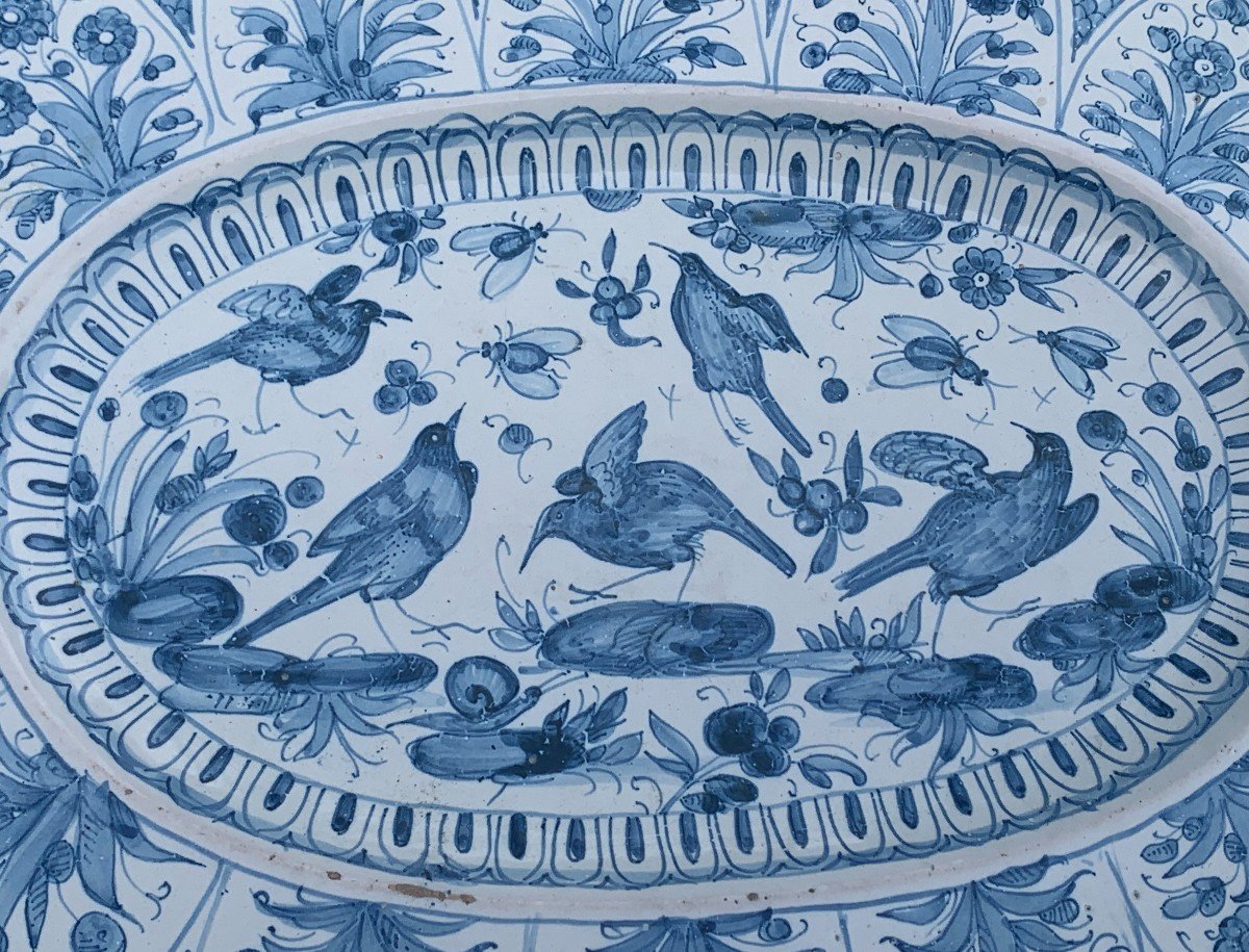 17th Century Deruta  Large Oval Ceramic Dish With Birds & Flowers-photo-2