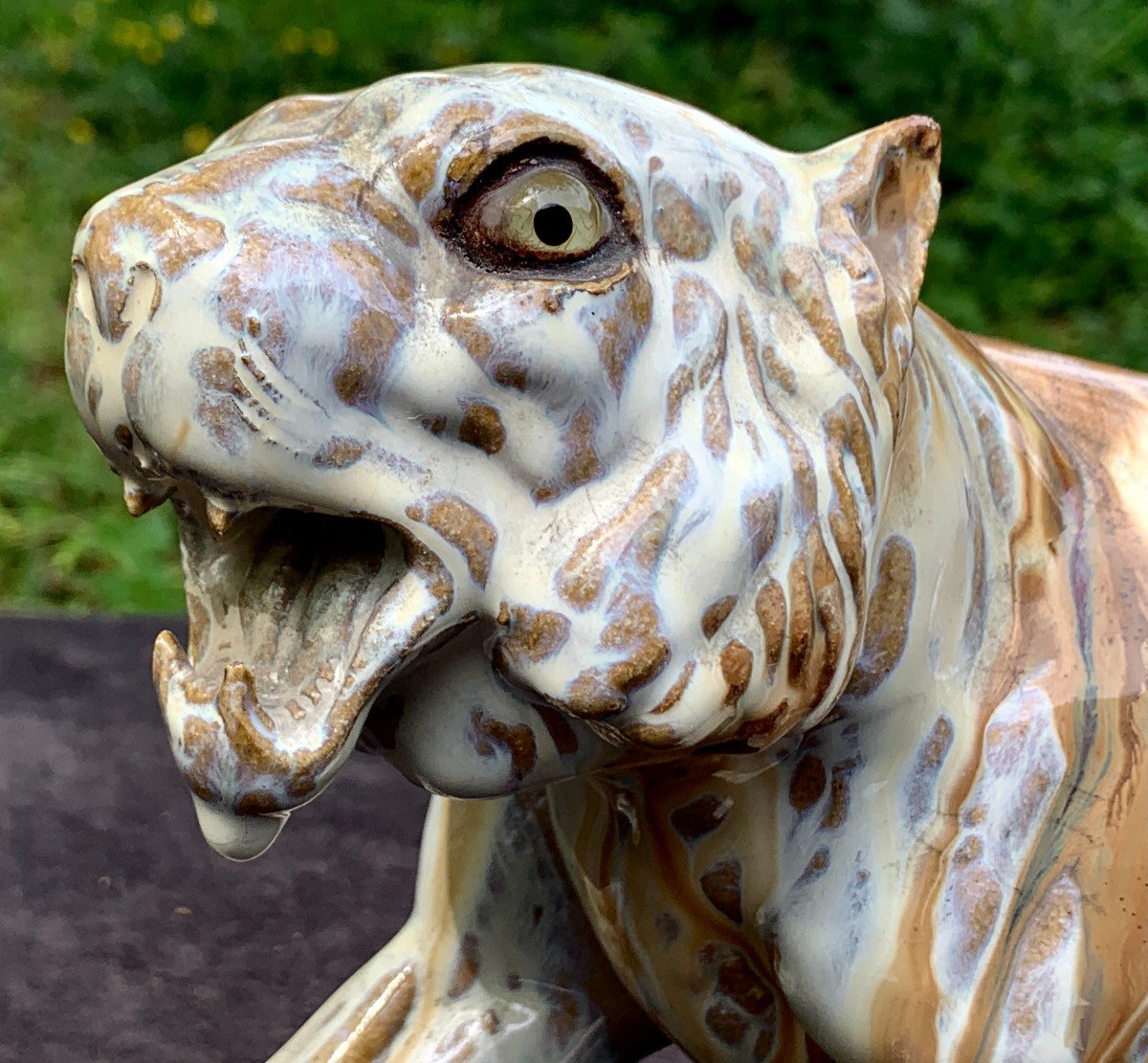 Flamed Sandstone Rambervillers Wounded Tiger Sculpture With Sulfide Eyes, 1920-photo-1