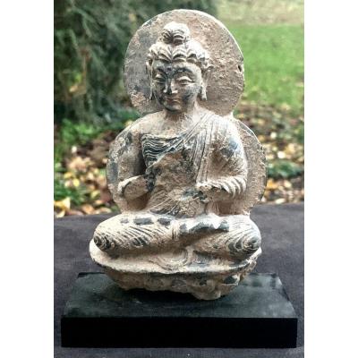 Statuette Gandhara bouddha, schiste bleu IIe-IVe s