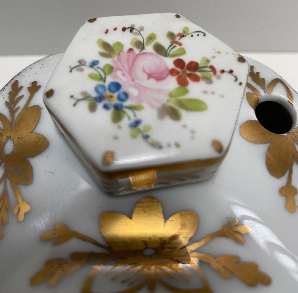 Painted And Gilded Enameled Porcelain Inkwell-photo-5