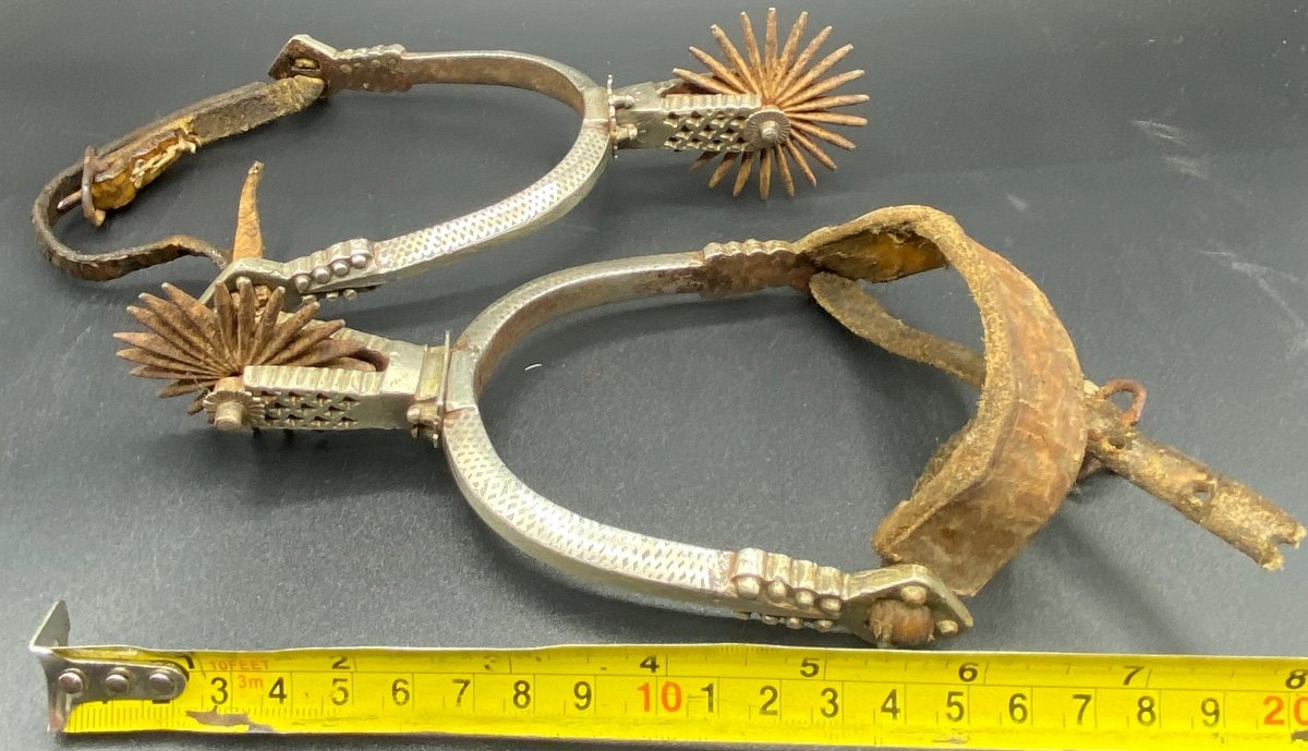 Pair Of Spurs In Damascene Steel From The Nineteenth Century-photo-3