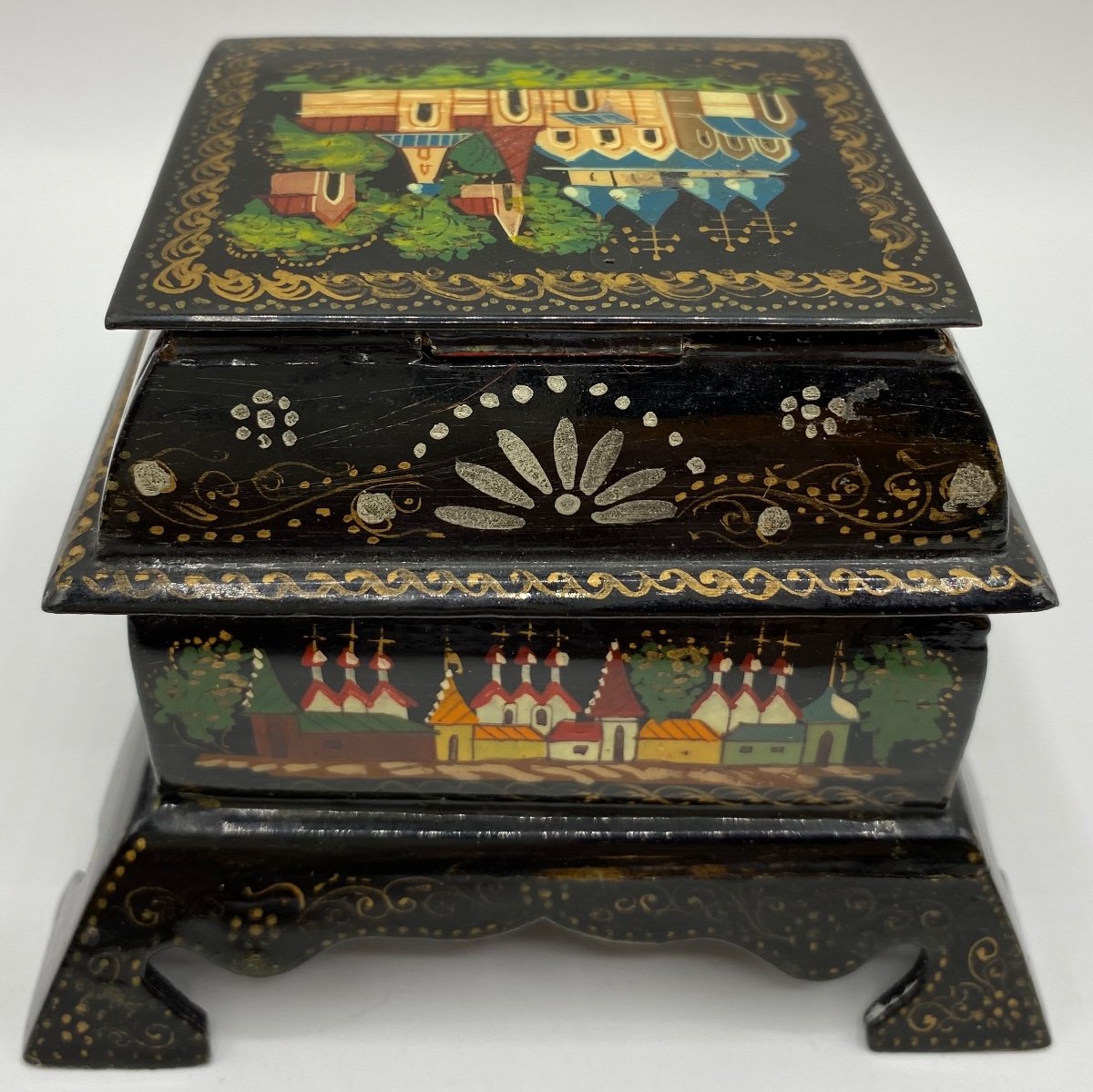 Double Level Box In Russian Painted Lacquered Wood Circa 1930-photo-3