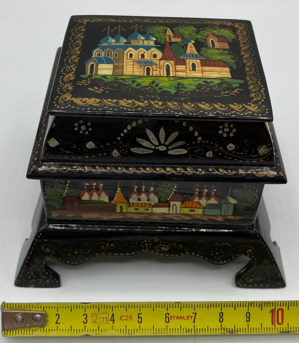 Double Level Box In Russian Painted Lacquered Wood Circa 1930-photo-6