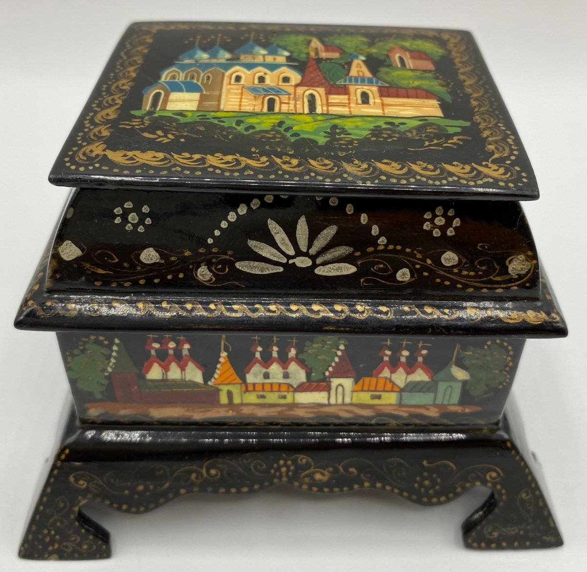 Double Level Box In Russian Painted Lacquered Wood Circa 1930