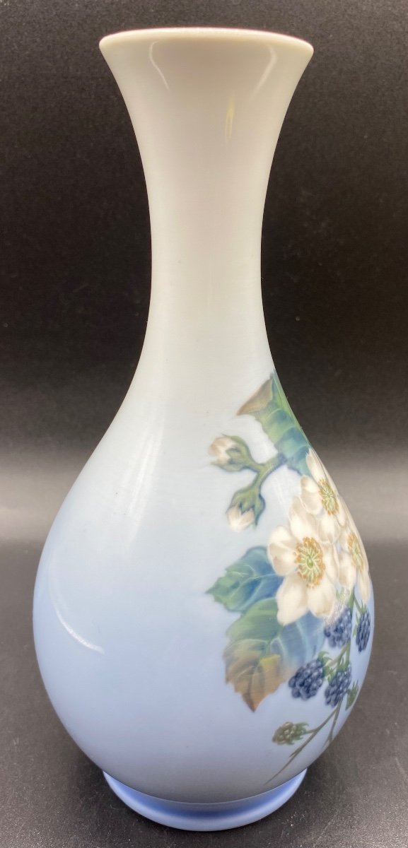 Copenhagen Porcelain Vase Circa 1960-photo-4