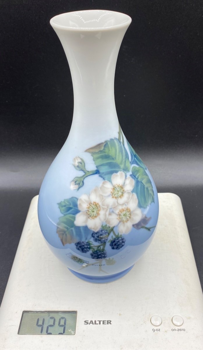 Copenhagen Porcelain Vase Circa 1960-photo-6