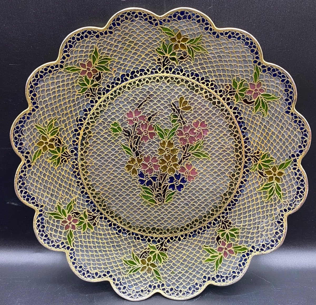 Assiette En Cloisonné Et émail Plique à Jour Chine Vers 1920