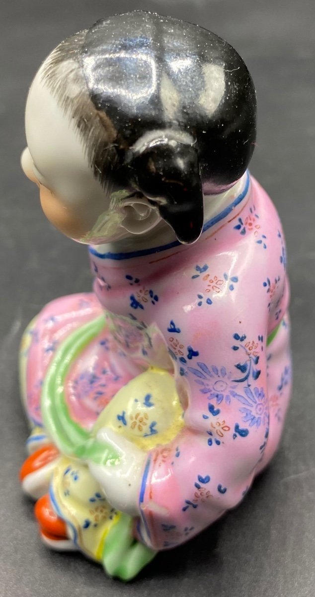 Young Girl Subject In Painted Enameled Porcelain From Japan In Satzuma Circa 1940/50-photo-2