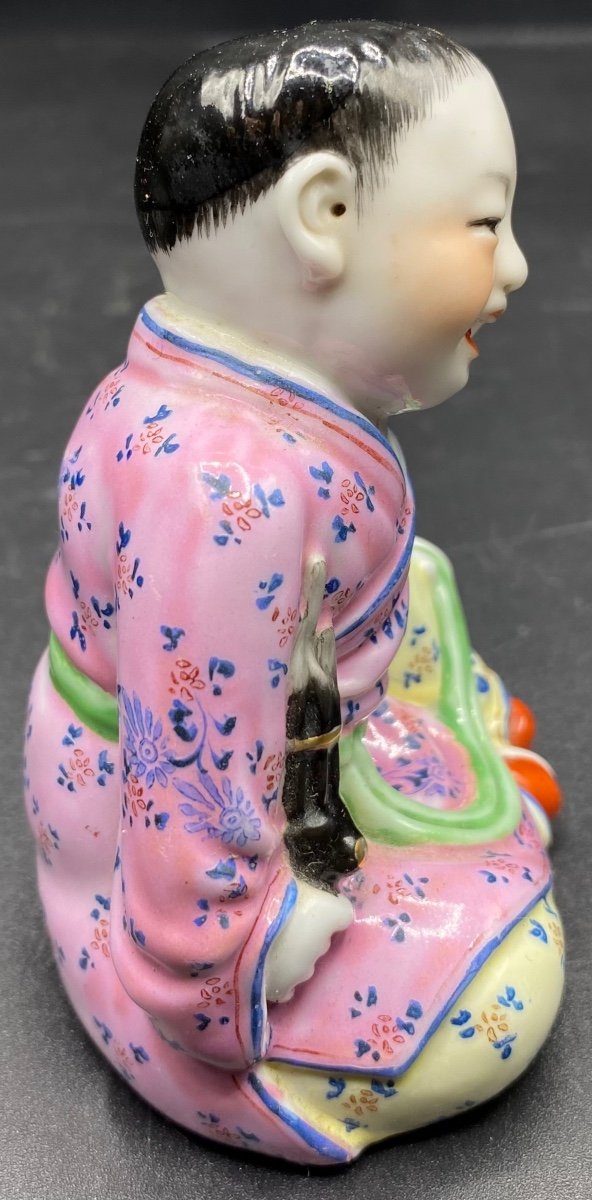 Young Girl Subject In Painted Enameled Porcelain From Japan In Satzuma Circa 1940/50-photo-4