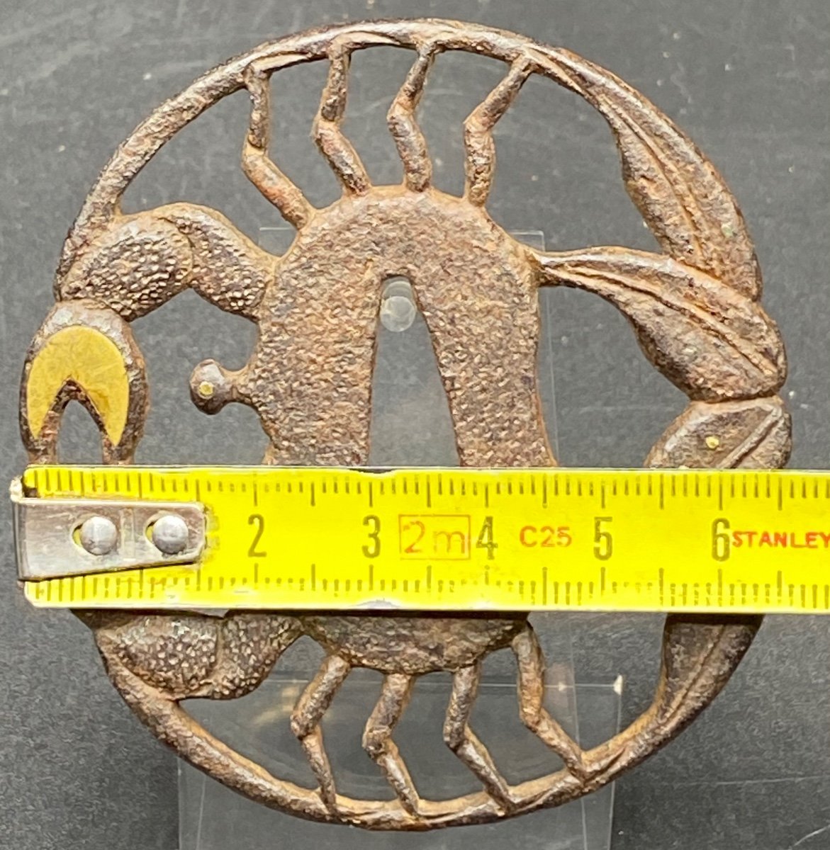 Tsuba Japonais Du XVIIIème En Fer Forgé Et Dinanderie De Laiton Et Cuivre Doré -photo-4