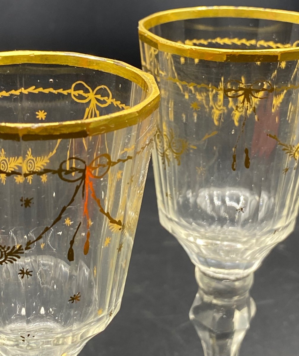 Pair Of Crystal Wine Glasses From The 18th Century Saint Louis-photo-1