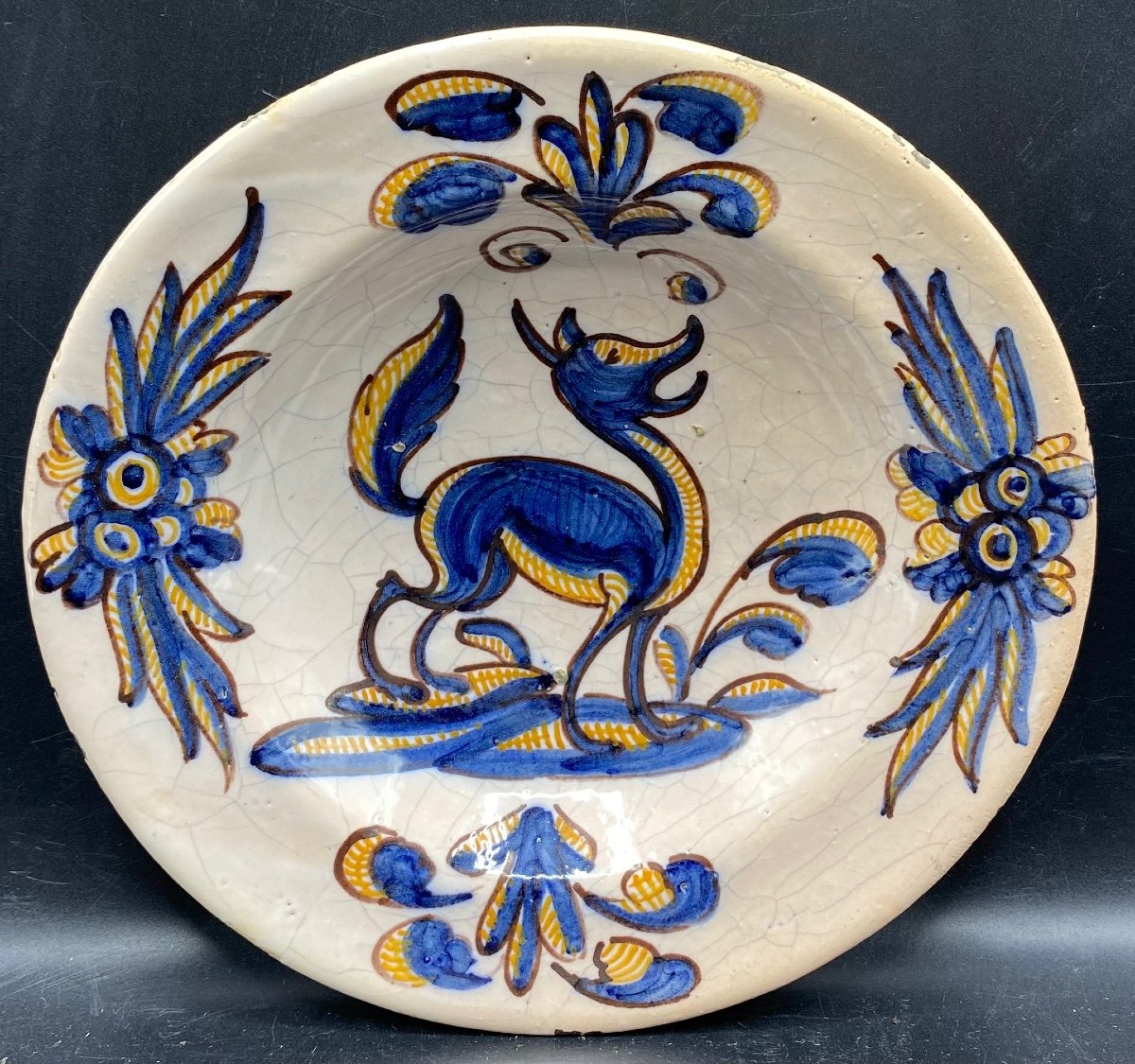 A Small Hollow Dish In Cracked And Painted Glazed Earthenware, Talavera Spaine Middle 17 Th