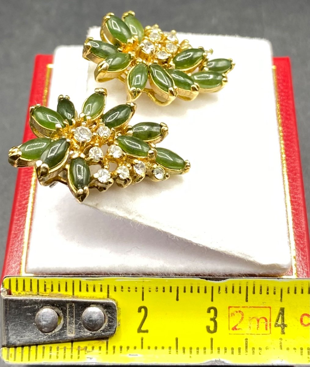 Une Paire De Boucles D’oreille En Plaqué Or Jade Et Oxydes De Zirconium Vers 1980 Chinoise-photo-3