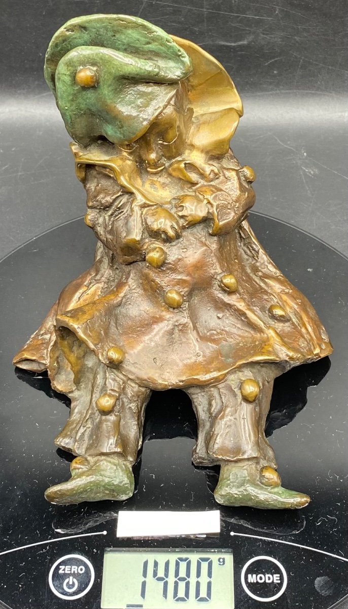 Sujet Petit Polichinelle Endormi En Bronze à Cire Perdu Numéroté Par Yvette Lamoureux Daté 1992-photo-8